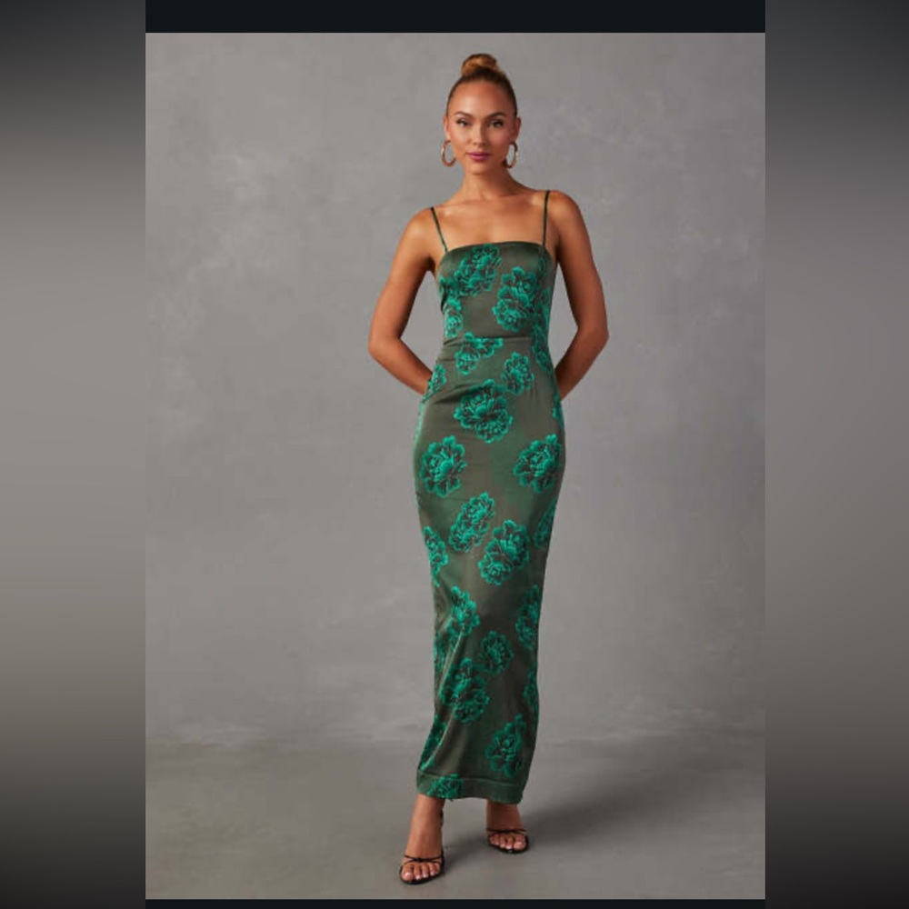 VICI Special event dress.